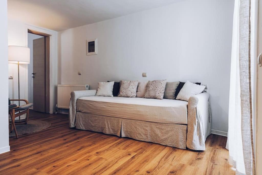 Ferienwohnung The Repose Aesthetic Apt. R2 Iraklio Exterior foto